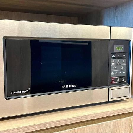 Stunning Riverview 1Bedroom Serviced Apt Gold Coast Kültér fotó