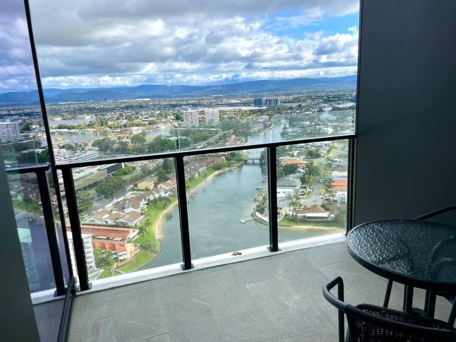 Stunning Riverview 1Bedroom Serviced Apt Gold Coast Kültér fotó