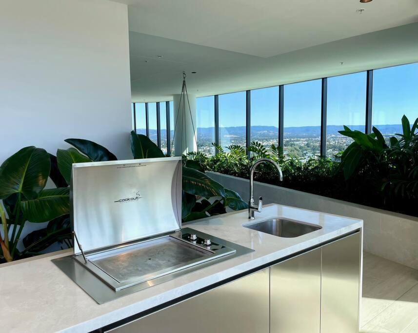 Stunning Riverview 1Bedroom Serviced Apt Gold Coast Kültér fotó