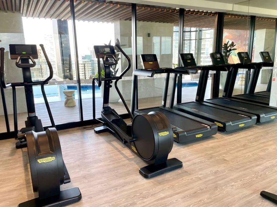 Stunning Riverview 1Bedroom Serviced Apt Gold Coast Kültér fotó