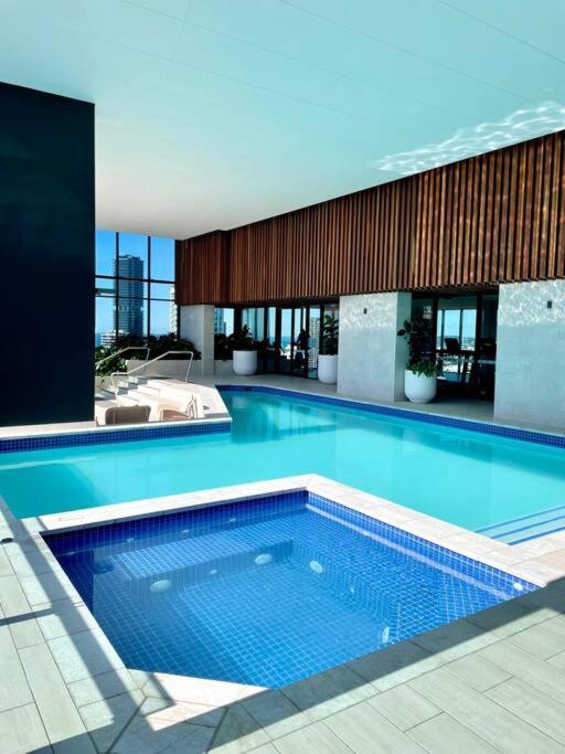 Stunning Riverview 1Bedroom Serviced Apt Gold Coast Kültér fotó